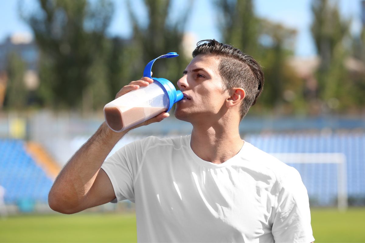 8 Best Zero Carb Protein Shakes To Keep Fit