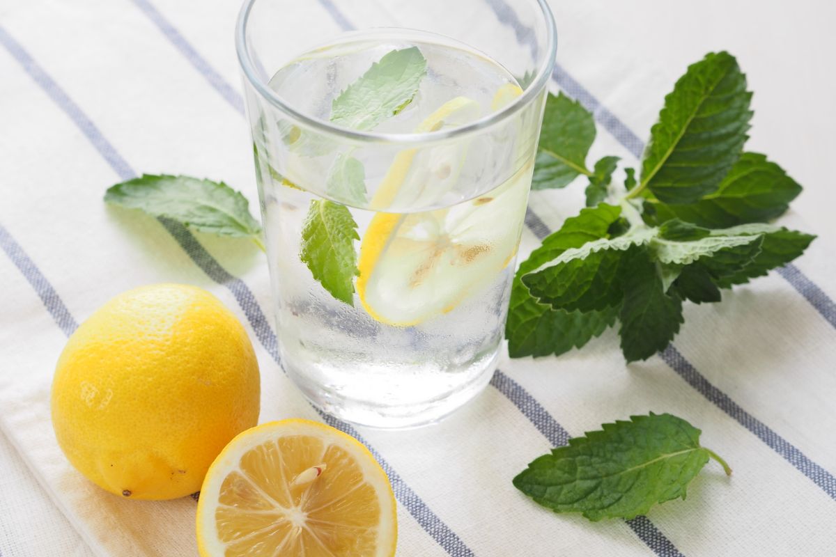 Can Lemon Water Reduce Belly Fat